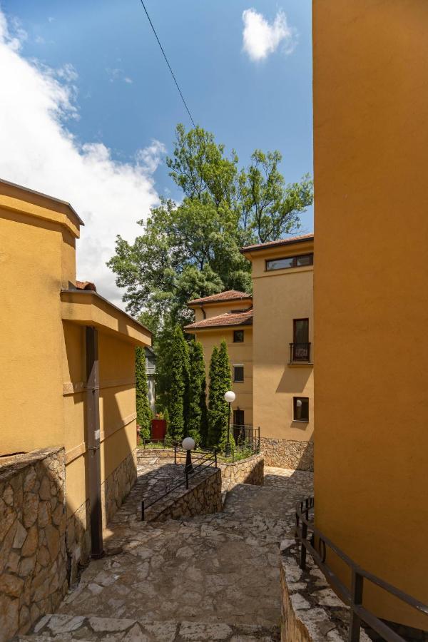 Apartman Modena Lux Vrnjačka Banja Dış mekan fotoğraf